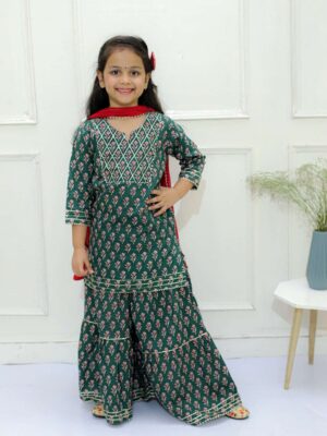 Ka-mee Girls Green Floral Printed Pure Cotton Kurti with Sharara & Dupatta