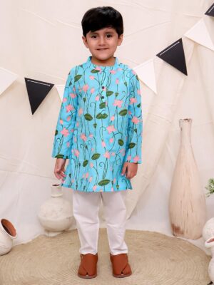 Kamee Motifs Printed Regular Pure Cotton Straight Kurta with Pyjamas-Blue