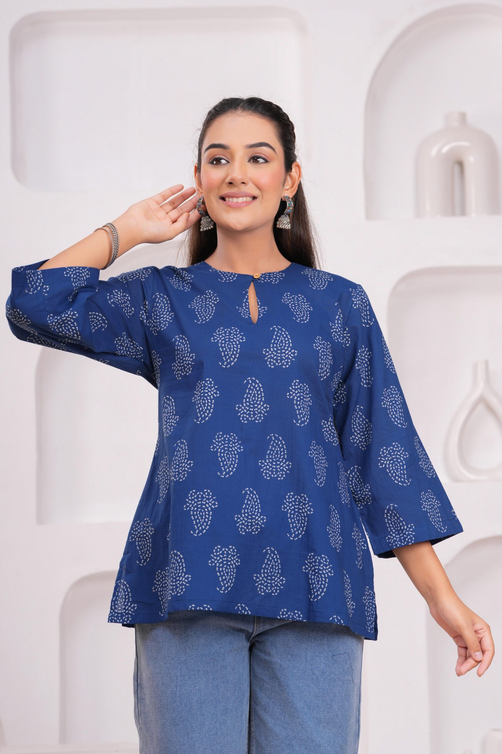 DSC03631copy Kamee Printed Blue Kurti for Women, Pure Cotton Fabric