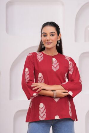 Kamee Printed Red Kurti for Women, Pure Cotton Fabric
