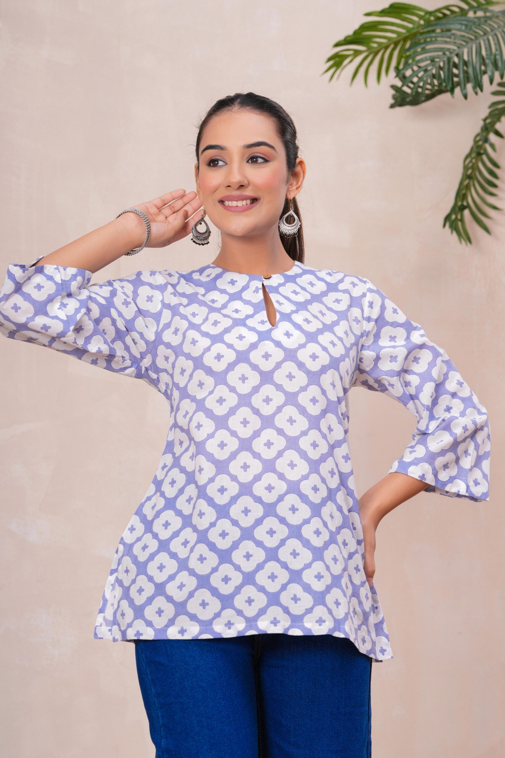 Kamee V-Neck White Kurti for Women, Pure Cotton Comfort