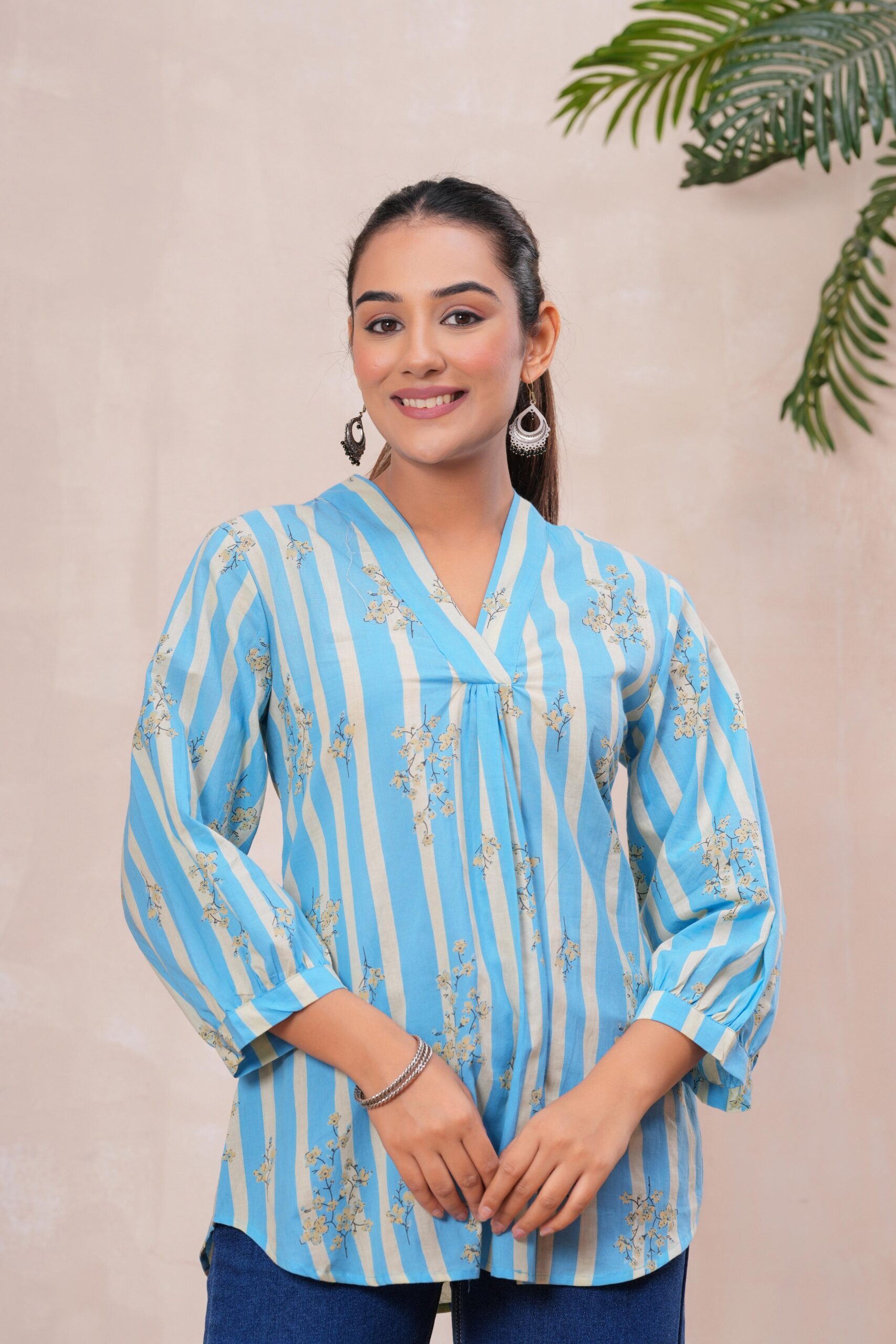 DSC04256copy Kamee Floral V-Neck Kurti in blue, made from pure cotton