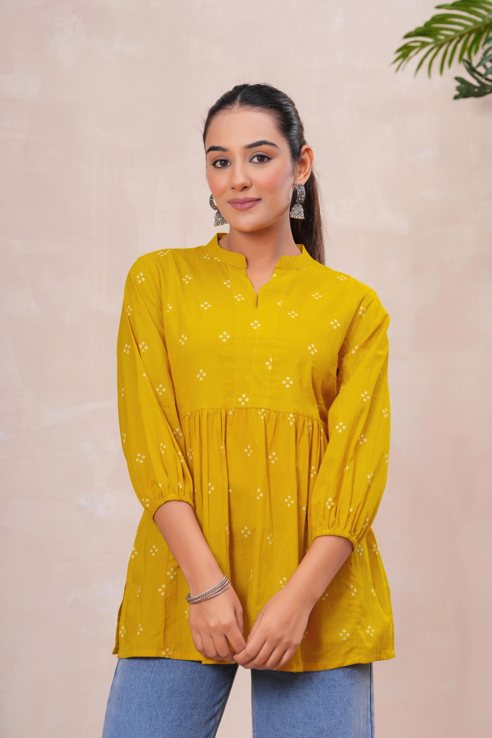 Kamee Women Floral V-Neck Pure Cotton Kurti in yellow