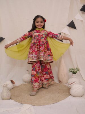 Ka-mee Girls Floral Printed Regular Pure Cotton Kurta with Sharara & Dupatta